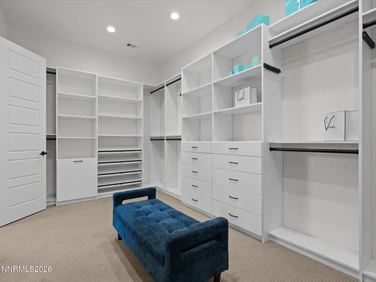 718 Marewood, Reno, Nevada 89511, 5 Bedrooms Bedrooms, ,6 BathroomsBathrooms,Residential,Residential,Marewood,260003060