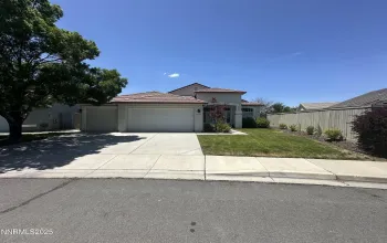 9533 Steep Climb, Reno, Nevada 89521, 3 Bedrooms Bedrooms, ,2 BathroomsBathrooms,Residential Lease,Manufactured,Steep Climb,260003059