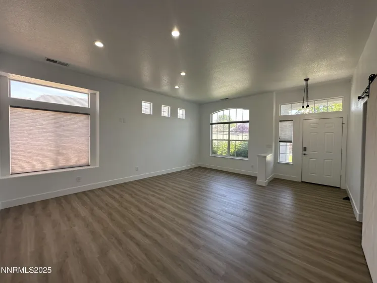 9533 Steep Climb, Reno, Nevada 89521, 3 Bedrooms Bedrooms, ,2 BathroomsBathrooms,Residential Lease,Manufactured,Steep Climb,260003059