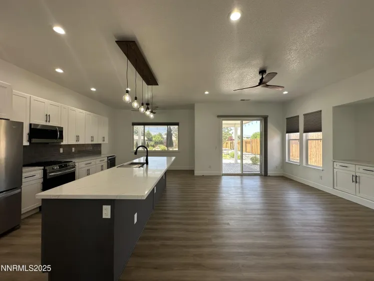 9533 Steep Climb, Reno, Nevada 89521, 3 Bedrooms Bedrooms, ,2 BathroomsBathrooms,Residential Lease,Manufactured,Steep Climb,260003059