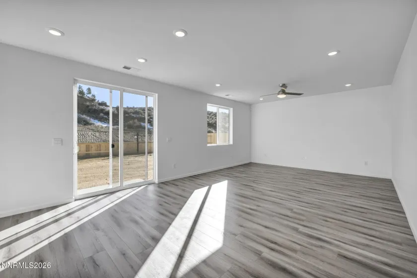 6708 Morgan Mill, Carson City, Nevada 89701, 3 Bedrooms Bedrooms, ,3 BathroomsBathrooms,Residential,Residential,Morgan Mill,260003061