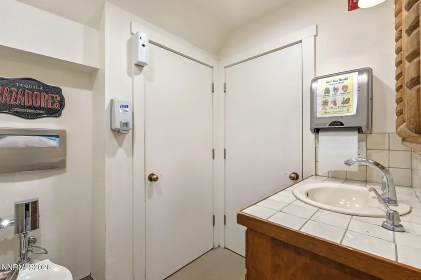 8791 Lake, Kings Beach, California 96143, ,Commercial Sale,Residential,Lake,260003062