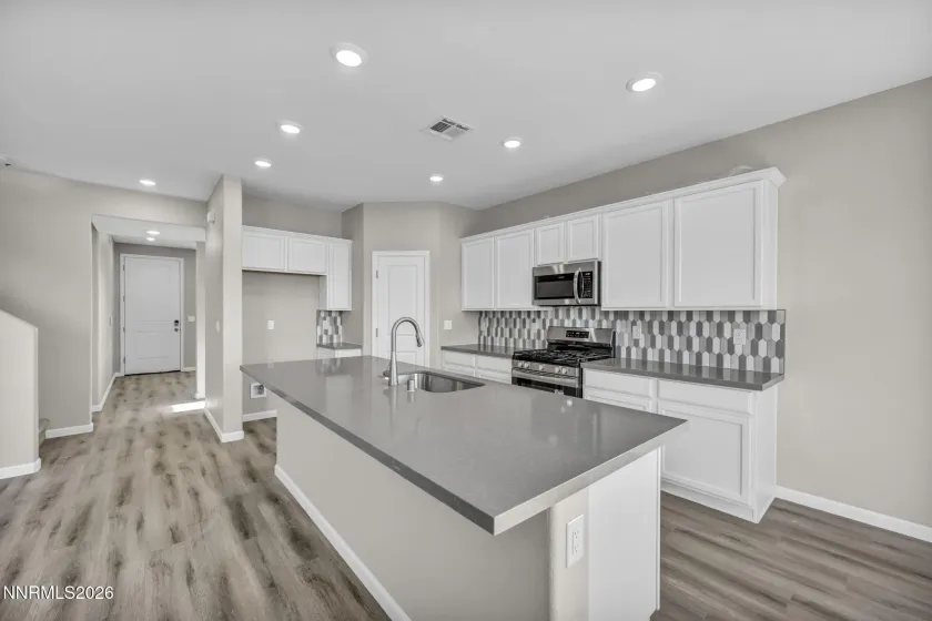 6652 Morgan Mill, Carson City, Nevada 89701, 3 Bedrooms Bedrooms, ,3 BathroomsBathrooms,Residential,Residential,Morgan Mill,260003064