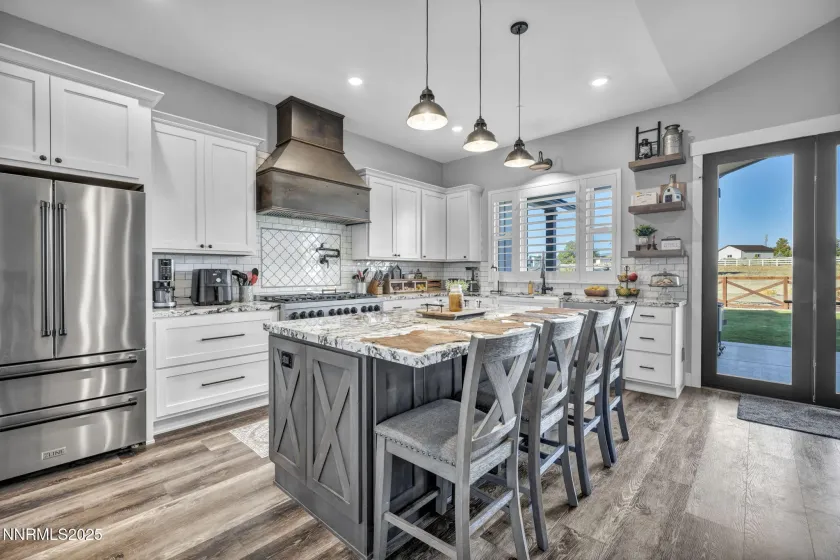 1409 Hunters Point, Gardnerville, Nevada 89410, 4 Bedrooms Bedrooms, ,5 BathroomsBathrooms,Residential,Residential,Hunters Point,260003068