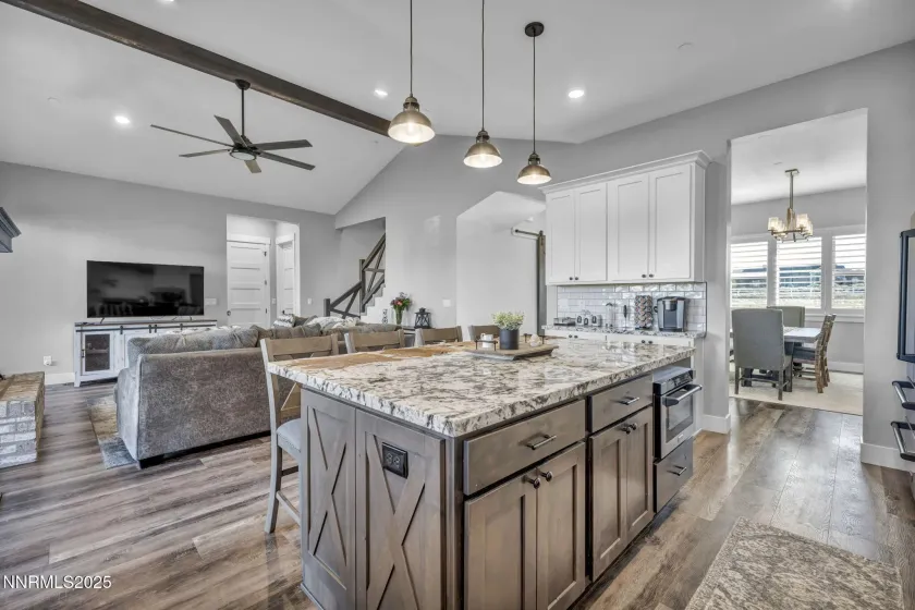 1409 Hunters Point, Gardnerville, Nevada 89410, 4 Bedrooms Bedrooms, ,5 BathroomsBathrooms,Residential,Residential,Hunters Point,260003068