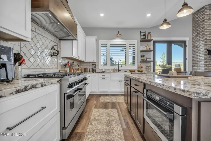 1409 Hunters Point, Gardnerville, Nevada 89410, 4 Bedrooms Bedrooms, ,5 BathroomsBathrooms,Residential,Residential,Hunters Point,260003068