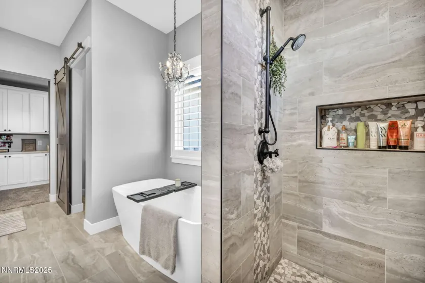 1409 Hunters Point, Gardnerville, Nevada 89410, 4 Bedrooms Bedrooms, ,5 BathroomsBathrooms,Residential,Residential,Hunters Point,260003068