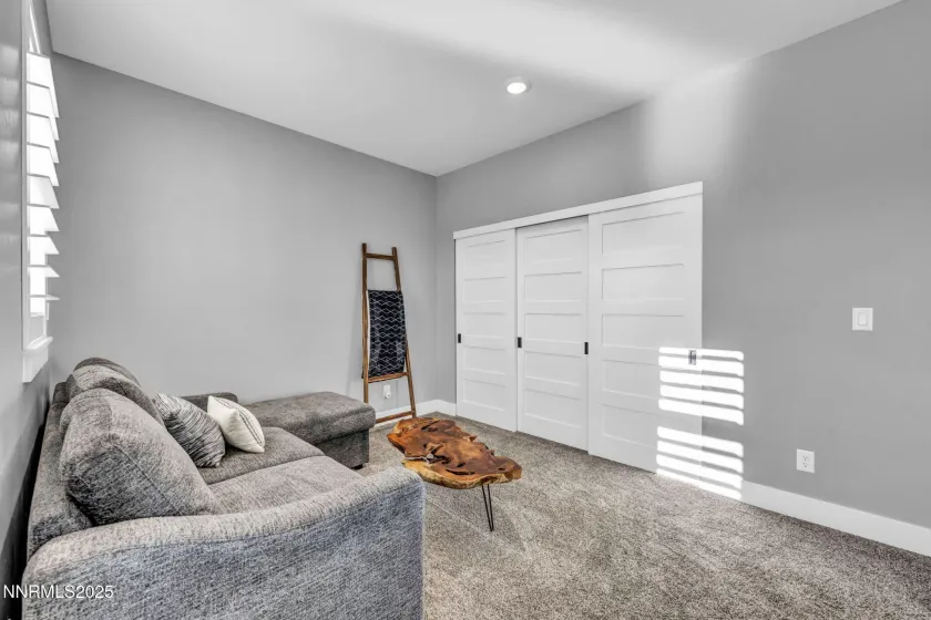 1409 Hunters Point, Gardnerville, Nevada 89410, 4 Bedrooms Bedrooms, ,5 BathroomsBathrooms,Residential,Residential,Hunters Point,260003068