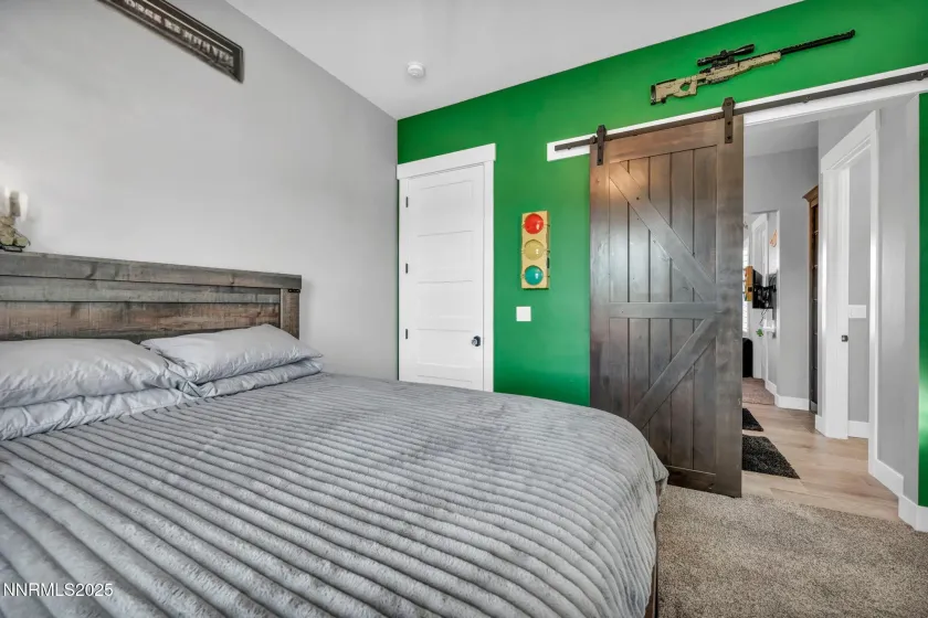 1409 Hunters Point, Gardnerville, Nevada 89410, 4 Bedrooms Bedrooms, ,5 BathroomsBathrooms,Residential,Residential,Hunters Point,260003068