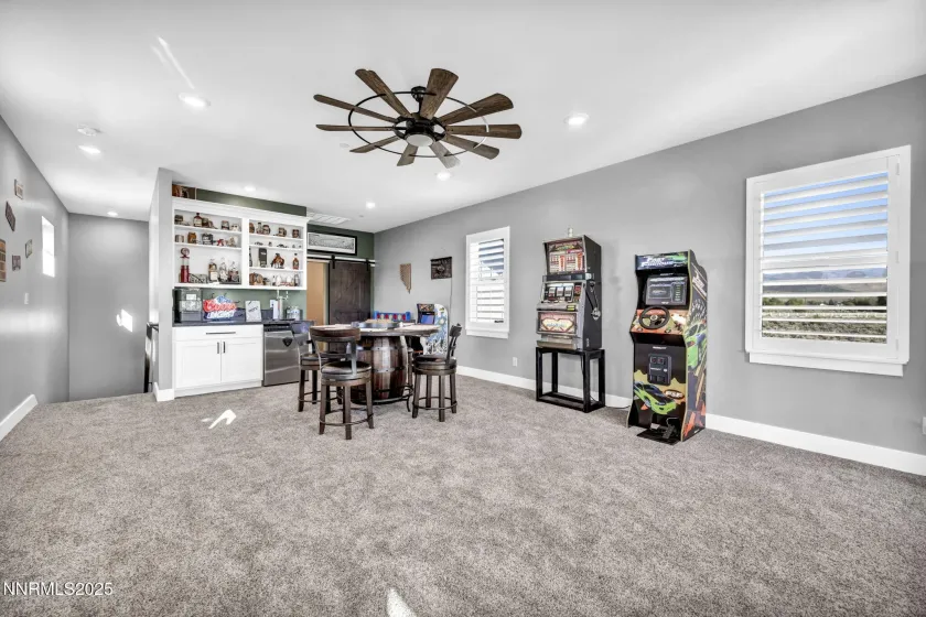 1409 Hunters Point, Gardnerville, Nevada 89410, 4 Bedrooms Bedrooms, ,5 BathroomsBathrooms,Residential,Residential,Hunters Point,260003068