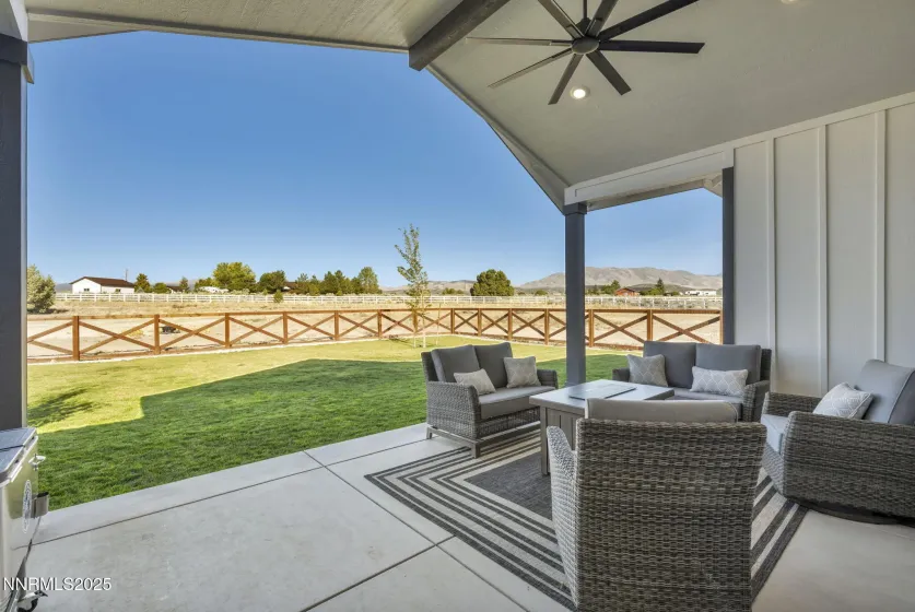 1409 Hunters Point, Gardnerville, Nevada 89410, 4 Bedrooms Bedrooms, ,5 BathroomsBathrooms,Residential,Residential,Hunters Point,260003068