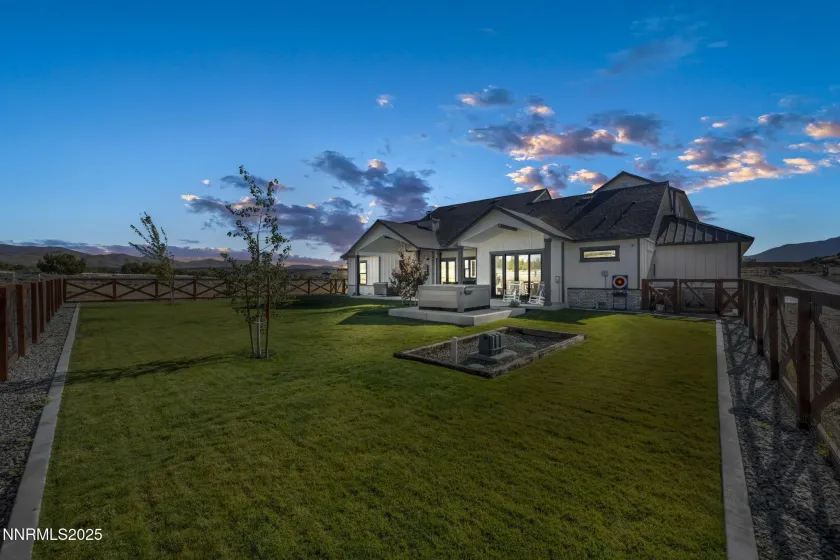 1409 Hunters Point, Gardnerville, Nevada 89410, 4 Bedrooms Bedrooms, ,5 BathroomsBathrooms,Residential,Residential,Hunters Point,260003068