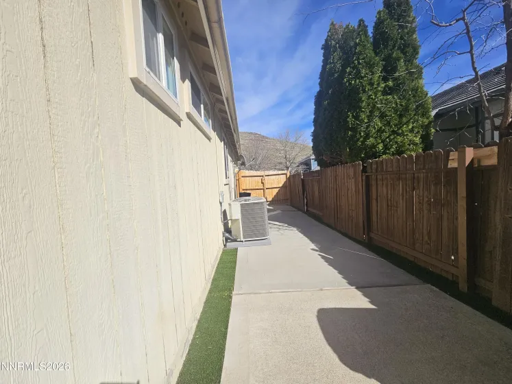 5455 Santa Barbara, Sparks, Nevada 89436, 3 Bedrooms Bedrooms, ,2 BathroomsBathrooms,Residential,Residential,Santa Barbara,260003069