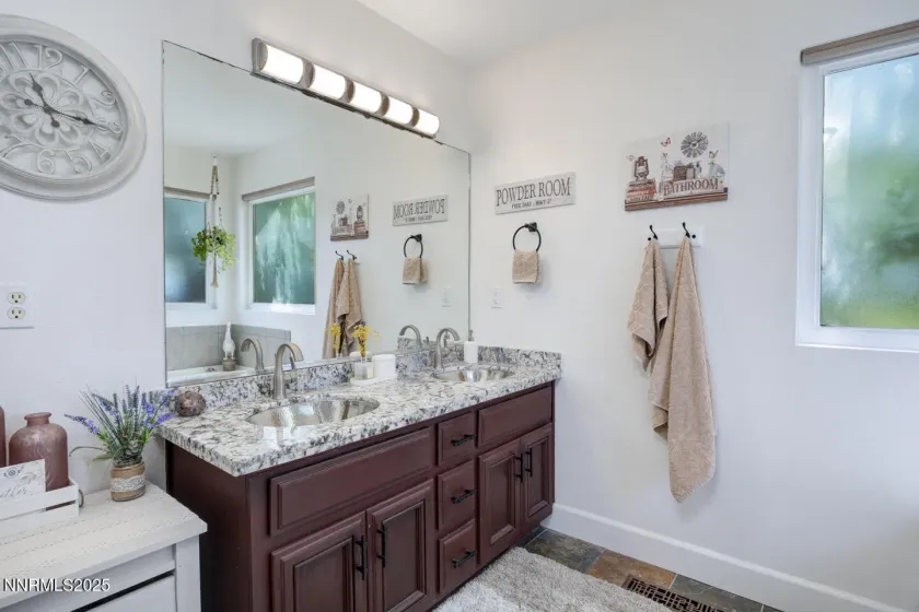 240 Mary Lou, Fernley, Nevada 89408, 3 Bedrooms Bedrooms, ,3 BathroomsBathrooms,Residential,Residential,Mary Lou,260003072