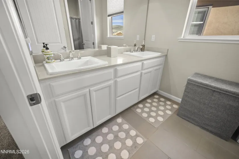 6535 Angels Orchard, Sparks, Nevada 89436, 5 Bedrooms Bedrooms, ,3 BathroomsBathrooms,Residential,Residential,Angels Orchard,260003073