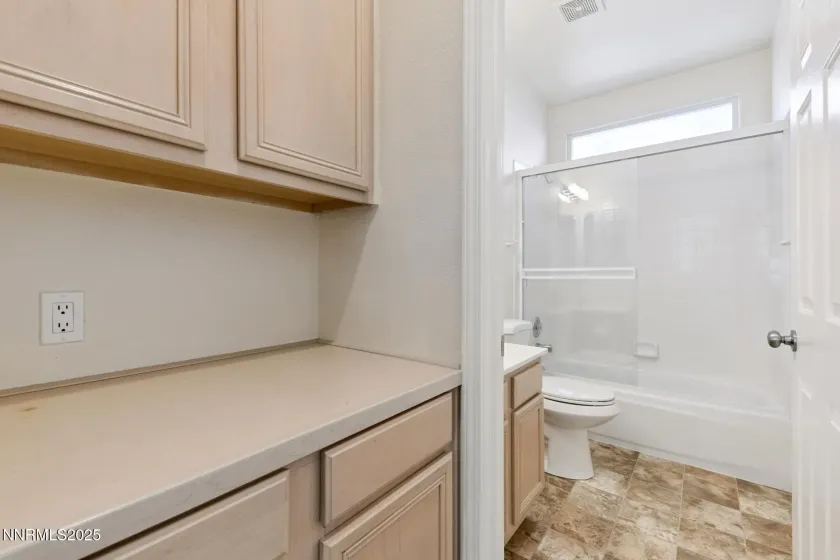 709 Caughlin, Reno, Nevada 89519, 3 Bedrooms Bedrooms, ,3 BathroomsBathrooms,Residential,Residential,Caughlin,260003074