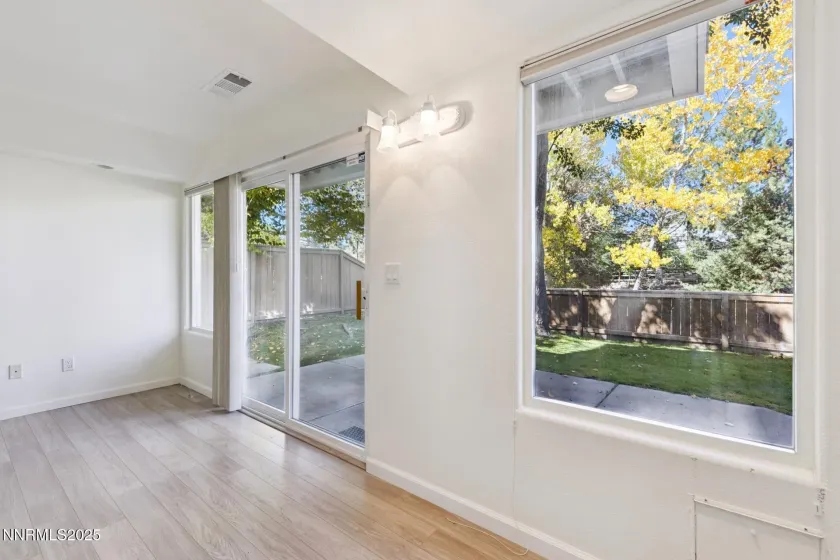 709 Caughlin, Reno, Nevada 89519, 3 Bedrooms Bedrooms, ,3 BathroomsBathrooms,Residential,Residential,Caughlin,260003074