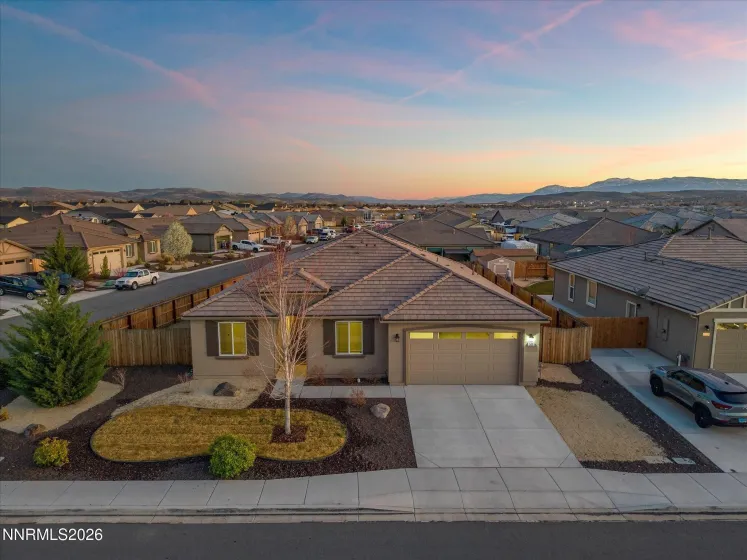 500 Coulee Meadow, Sparks, Nevada 89441, 3 Bedrooms Bedrooms, ,2 BathroomsBathrooms,Residential,Residential,Coulee Meadow,260003077