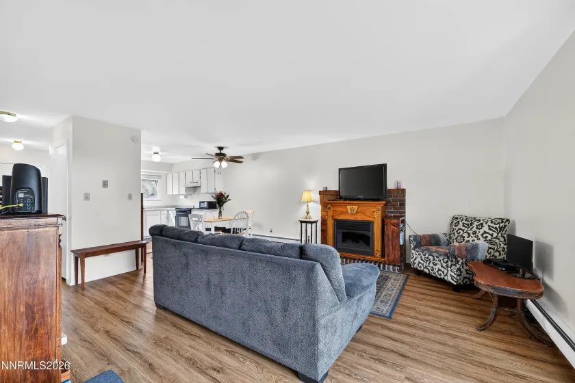 613 Smithridge, Reno, Nevada 89502, 2 Bedrooms Bedrooms, ,2 BathroomsBathrooms,Residential,Residential,Smithridge,260003081