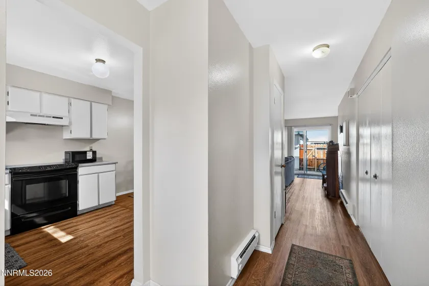 613 Smithridge, Reno, Nevada 89502, 2 Bedrooms Bedrooms, ,2 BathroomsBathrooms,Residential,Residential,Smithridge,260003081