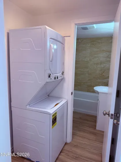 1265 Greenbrae, Sparks, Nevada 89431, 3 Bedrooms Bedrooms, ,2 BathroomsBathrooms,Residential,Residential,Greenbrae,260003082