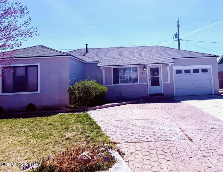 1265 Greenbrae, Sparks, Nevada 89431, 3 Bedrooms Bedrooms, ,2 BathroomsBathrooms,Residential,Residential,Greenbrae,260003082