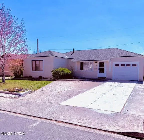 1265 Greenbrae, Sparks, Nevada 89431, 3 Bedrooms Bedrooms, ,2 BathroomsBathrooms,Residential,Residential,Greenbrae,260003082