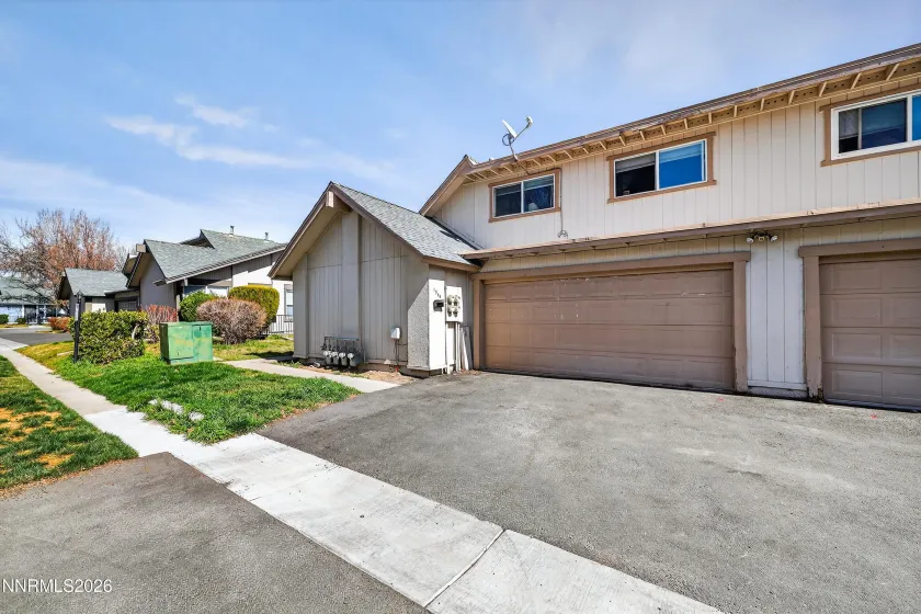 1544 Chester, Sparks, Nevada 89431, 3 Bedrooms Bedrooms, ,2 BathroomsBathrooms,Residential,Residential,Chester,260003085