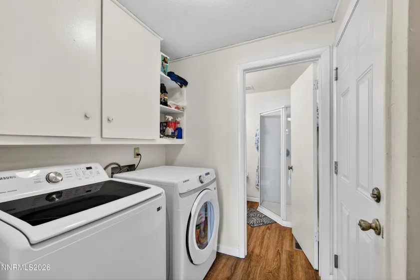 1544 Chester, Sparks, Nevada 89431, 3 Bedrooms Bedrooms, ,2 BathroomsBathrooms,Residential,Residential,Chester,260003085