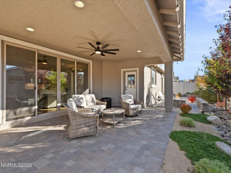 11167 Grazing Cattle, Reno, Nevada 89521, 3 Bedrooms Bedrooms, ,4 BathroomsBathrooms,Residential,Residential,Grazing Cattle,260003084