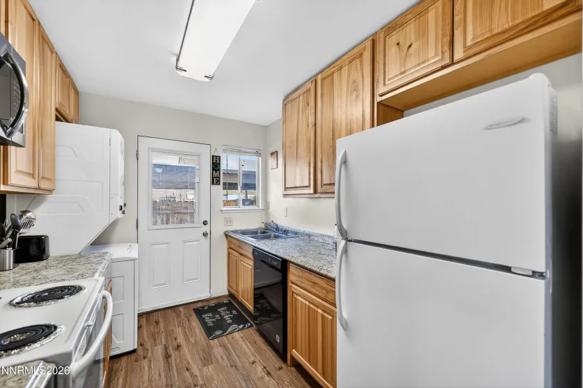 435 Pine Meadows, Sparks, Nevada 89431, 3 Bedrooms Bedrooms, ,2 BathroomsBathrooms,Residential,Residential,Pine Meadows,260003086