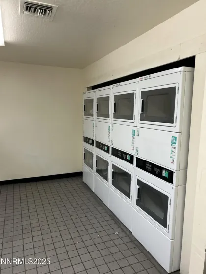 1000 Beck, Reno, Nevada 89509, 2 Bedrooms Bedrooms, ,2 BathroomsBathrooms,Residential,Residential,Beck,250052891