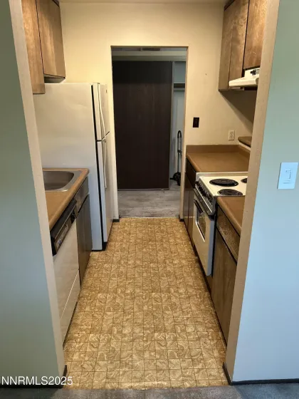 1000 Beck, Reno, Nevada 89509, 2 Bedrooms Bedrooms, ,2 BathroomsBathrooms,Residential,Residential,Beck,250052891