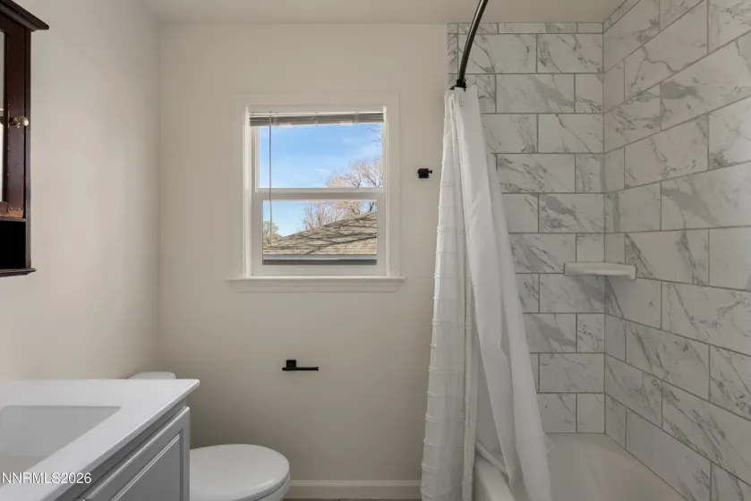 1060 Whitaker, Reno, Nevada 89503, 3 Bedrooms Bedrooms, ,2 BathroomsBathrooms,Residential,Residential,Whitaker,260003121