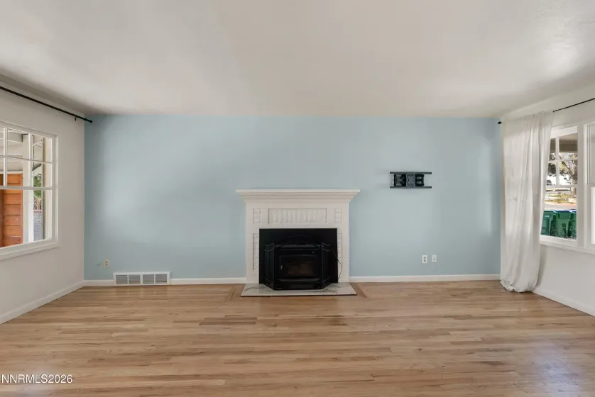 1060 Whitaker, Reno, Nevada 89503, 3 Bedrooms Bedrooms, ,2 BathroomsBathrooms,Residential,Residential,Whitaker,260003121