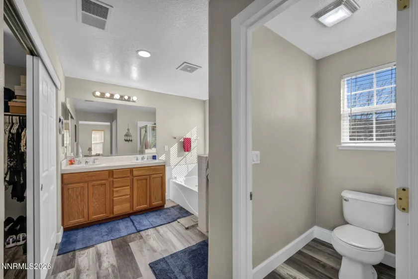 4025 Antinori, Sparks, Nevada 89436, 3 Bedrooms Bedrooms, ,3 BathroomsBathrooms,Residential,Residential,Antinori,260003089