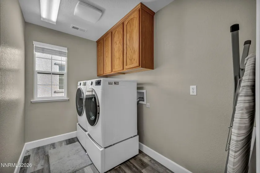 4025 Antinori, Sparks, Nevada 89436, 3 Bedrooms Bedrooms, ,3 BathroomsBathrooms,Residential,Residential,Antinori,260003089