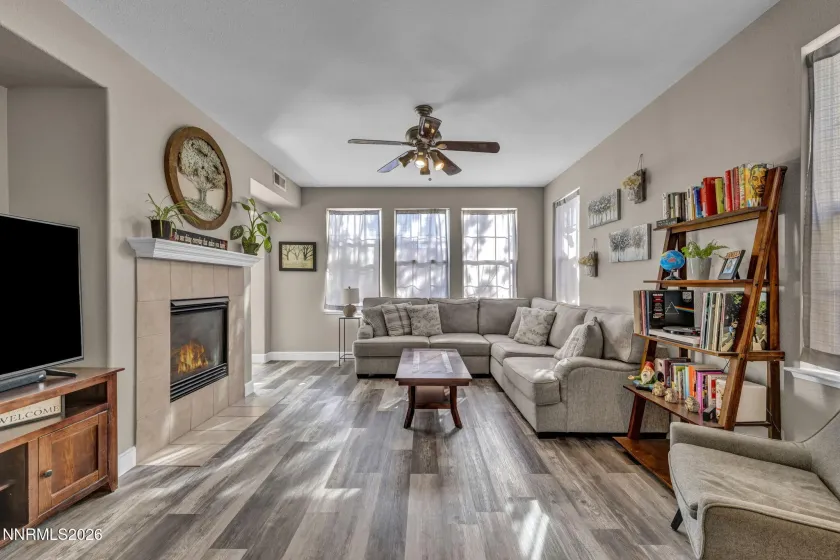 4025 Antinori, Sparks, Nevada 89436, 3 Bedrooms Bedrooms, ,3 BathroomsBathrooms,Residential,Residential,Antinori,260003089