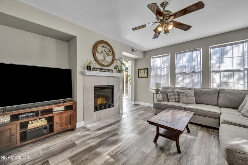 4025 Antinori, Sparks, Nevada 89436, 3 Bedrooms Bedrooms, ,3 BathroomsBathrooms,Residential,Residential,Antinori,260003089