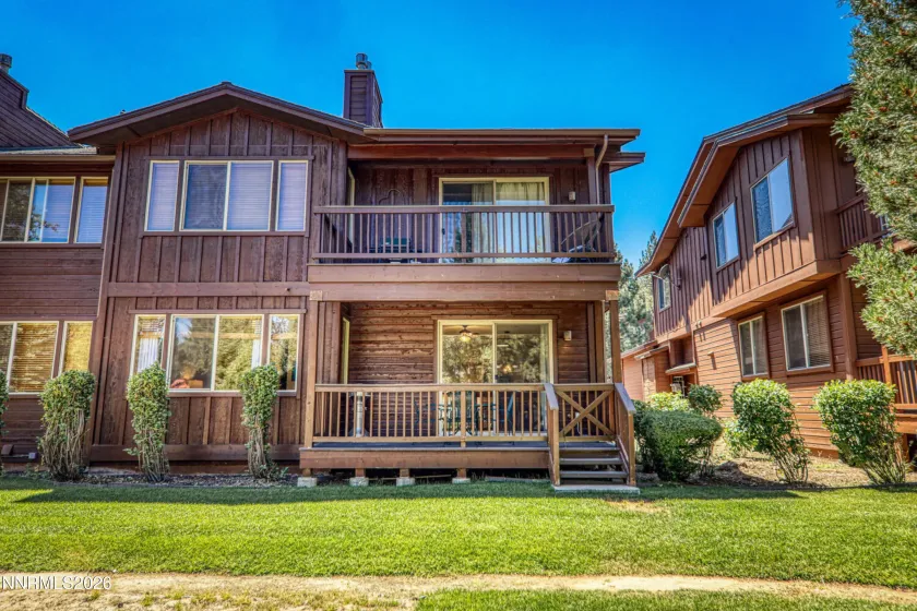 11420 Dolomite, Truckee, California 96161, 2 Bedrooms Bedrooms, ,2 BathroomsBathrooms,Residential,Residential,Dolomite,260003090