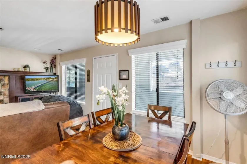 759 Boulder Ct, Stateline, Nevada 89449, 2 Bedrooms Bedrooms, ,2 BathroomsBathrooms,Residential,Residential,Boulder Ct,250057831