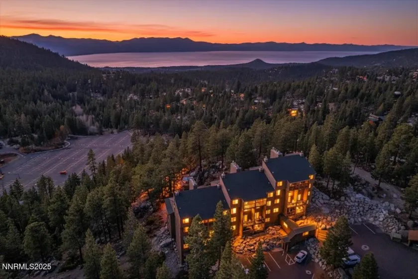 759 Boulder Ct, Stateline, Nevada 89449, 2 Bedrooms Bedrooms, ,2 BathroomsBathrooms,Residential,Residential,Boulder Ct,250057831