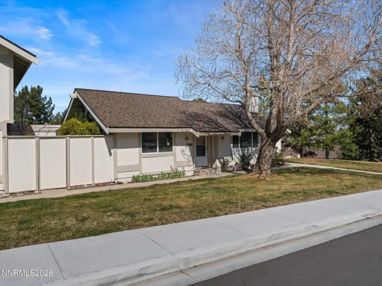 1169 Wagon Wheel, Reno, Nevada 89503, 2 Bedrooms Bedrooms, ,2 BathroomsBathrooms,Residential,Residential,Wagon Wheel,260003092