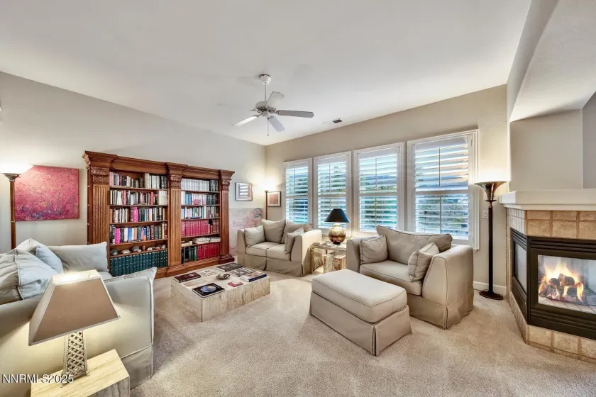 5710 White Sands, Reno, Nevada 89511, 4 Bedrooms Bedrooms, ,3 BathroomsBathrooms,Residential,Residential,White Sands,260003091