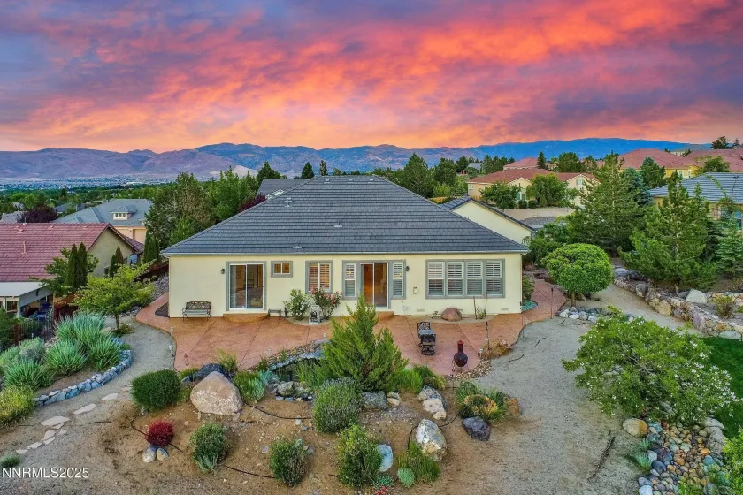 5710 White Sands, Reno, Nevada 89511, 4 Bedrooms Bedrooms, ,3 BathroomsBathrooms,Residential,Residential,White Sands,260003091