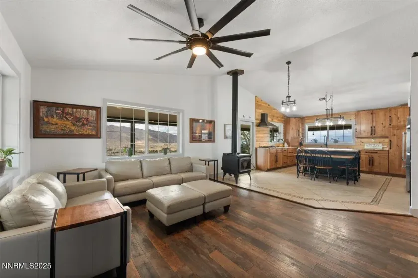 15030 Red Rock, Reno, Nevada 89508, 5 Bedrooms Bedrooms, ,3 BathroomsBathrooms,Residential,Residential,Red Rock,250055879