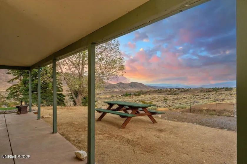 15030 Red Rock, Reno, Nevada 89508, 5 Bedrooms Bedrooms, ,3 BathroomsBathrooms,Residential,Residential,Red Rock,250055879