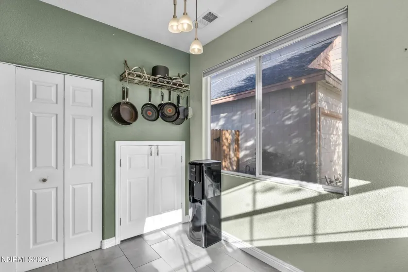 1408 Molly, Carson City, Nevada 89701, 3 Bedrooms Bedrooms, ,3 BathroomsBathrooms,Residential,Residential,Molly,260003095