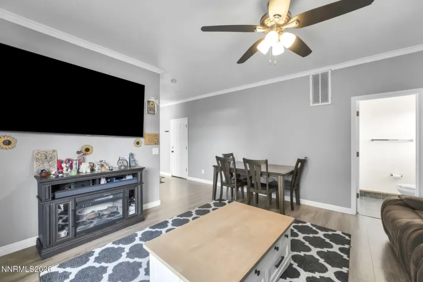 1408 Molly, Carson City, Nevada 89701, 3 Bedrooms Bedrooms, ,3 BathroomsBathrooms,Residential,Residential,Molly,260003095