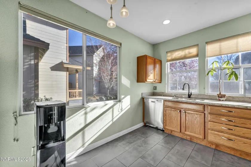 1408 Molly, Carson City, Nevada 89701, 3 Bedrooms Bedrooms, ,3 BathroomsBathrooms,Residential,Residential,Molly,260003095